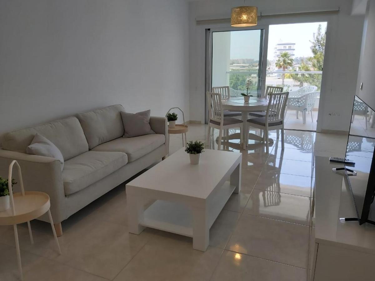 Dinglis Residences 31 Larnaca Esterno foto